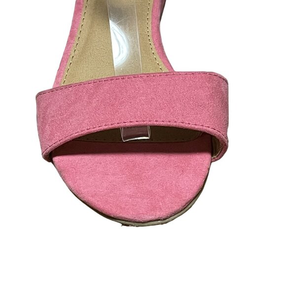 Fiomi Women's Size 10 Pink Faux Suede Ankle Strap Sandals With Buckle Closure - Picture 8 of 13
